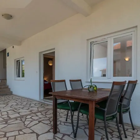 Apartament Ivan Trogir