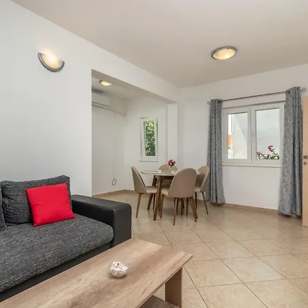Ivan Apartamento Trogir