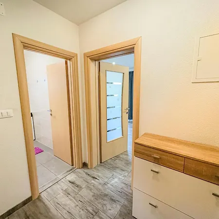 Apartment Ivan