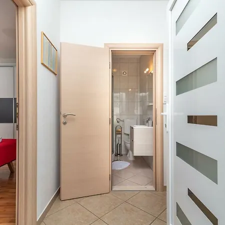 شقة Ivan تروغير