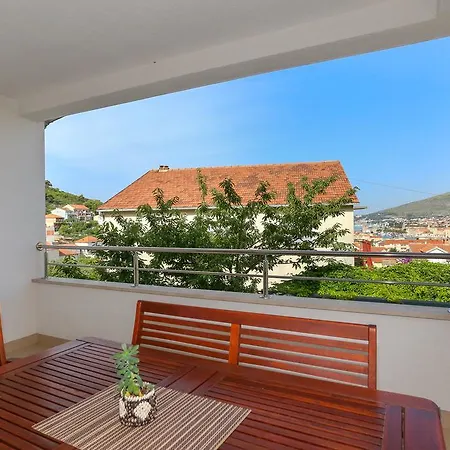 Ivan Apartment Trogir
