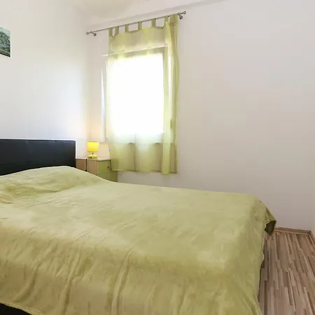 Ivan Apartment *