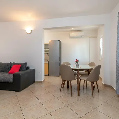 Apartment Ivan